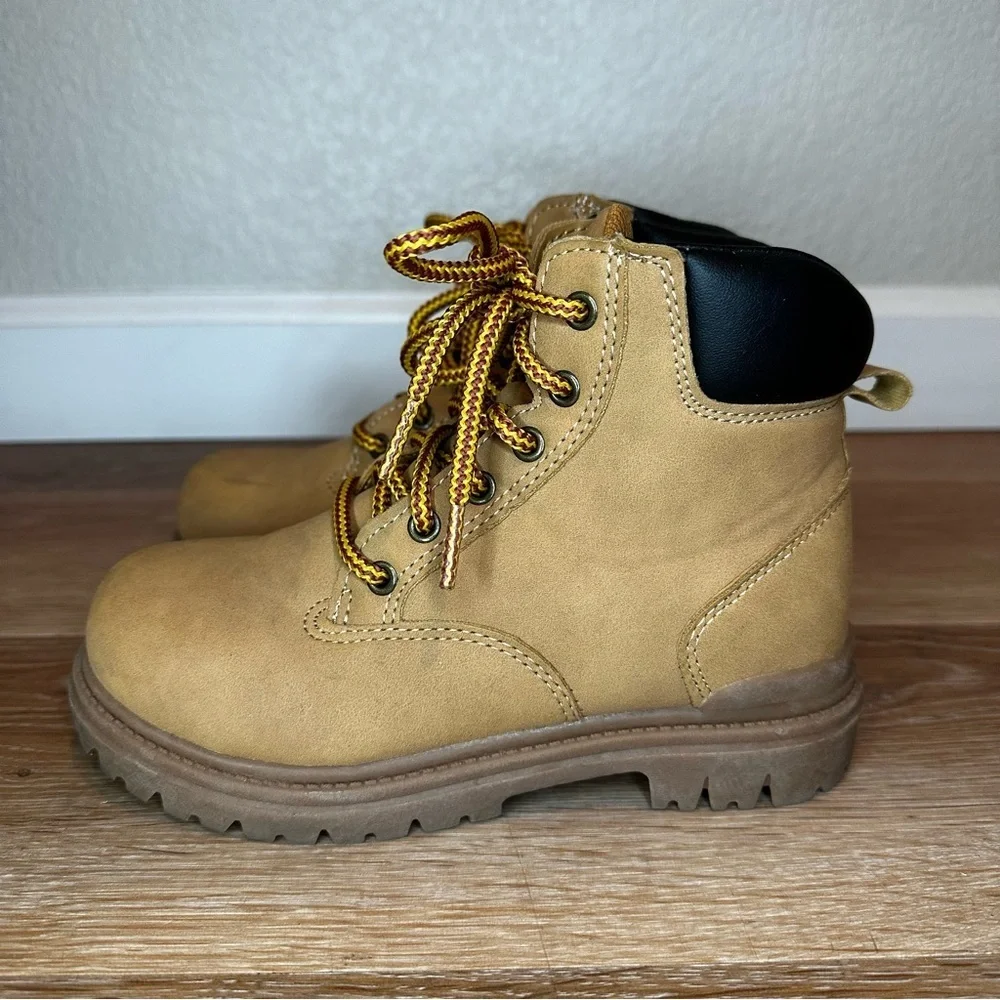 Wonder Nation Toddler Size 13 Wheat Brown Tan Tucker Boots